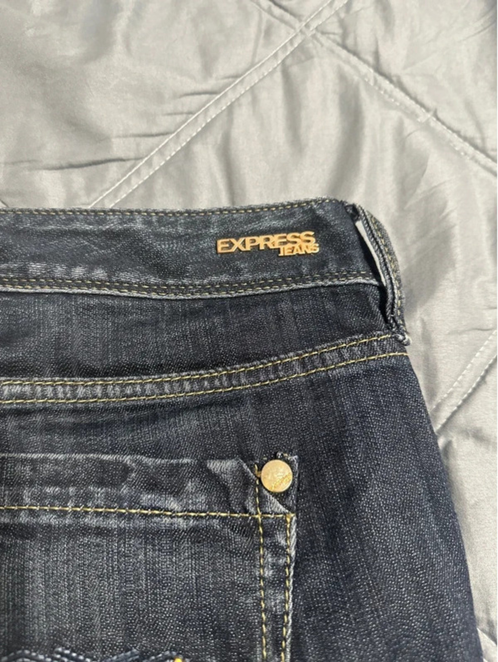 Express Jeans - Picture 4 of 9
